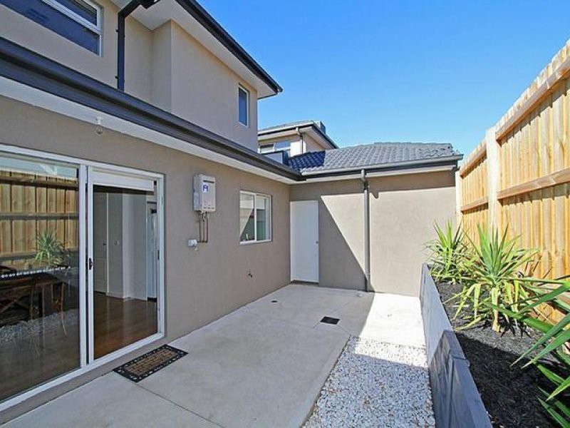 2/63 Lane Crescent, Reservoir, VIC 3073, Reservoir - Thumbnail 6