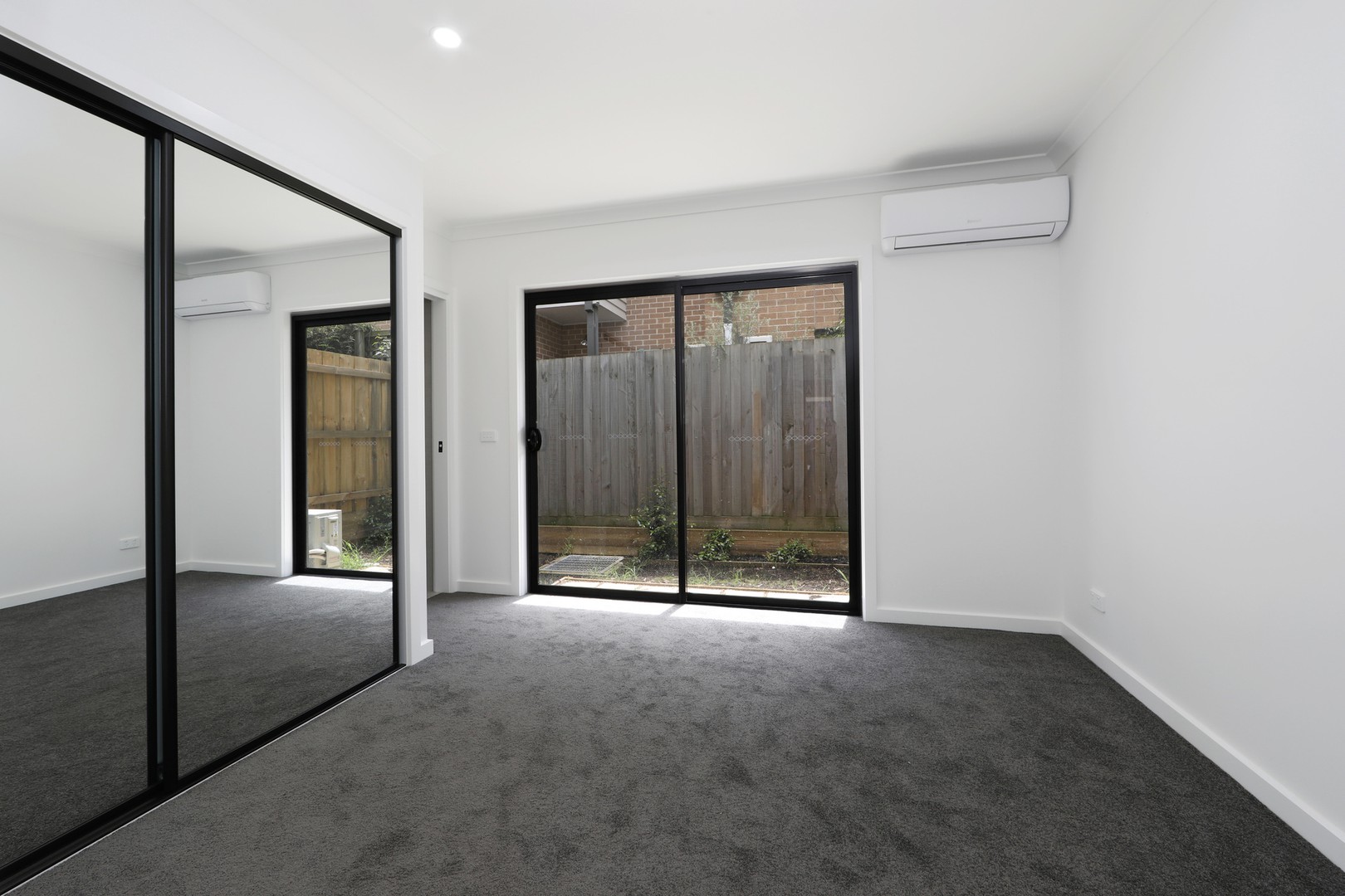 2/637 Stud Road, Scoresby, VIC 3179, Scoresby - Thumbnail 6
