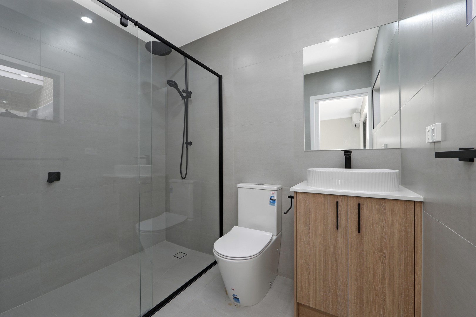 2/637 Stud Road, Scoresby, VIC 3179, Scoresby - Thumbnail 7