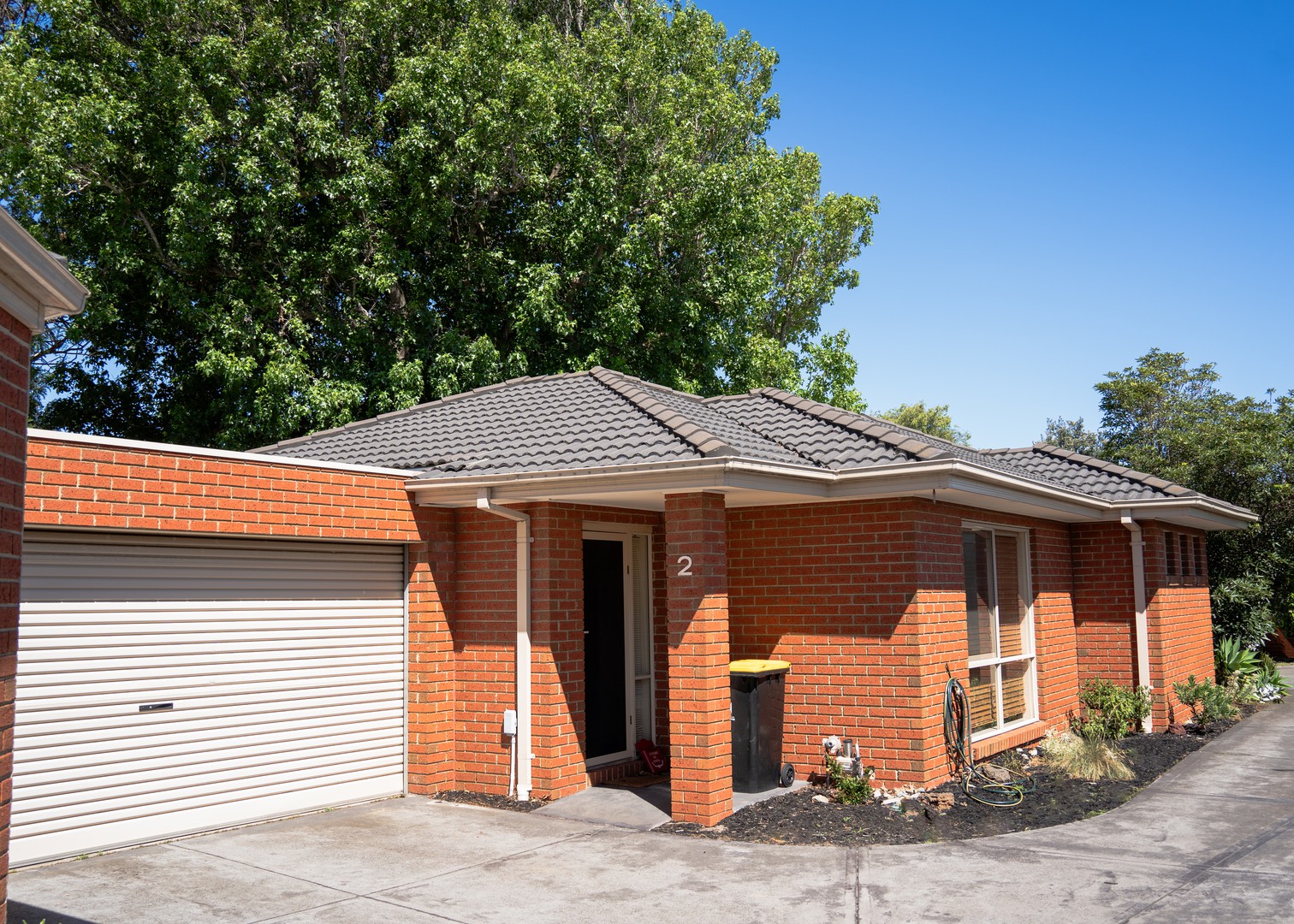 2/64 Broadway, Bonbeach, VIC 3196 - Thumbnail 1 - 09/12/2024