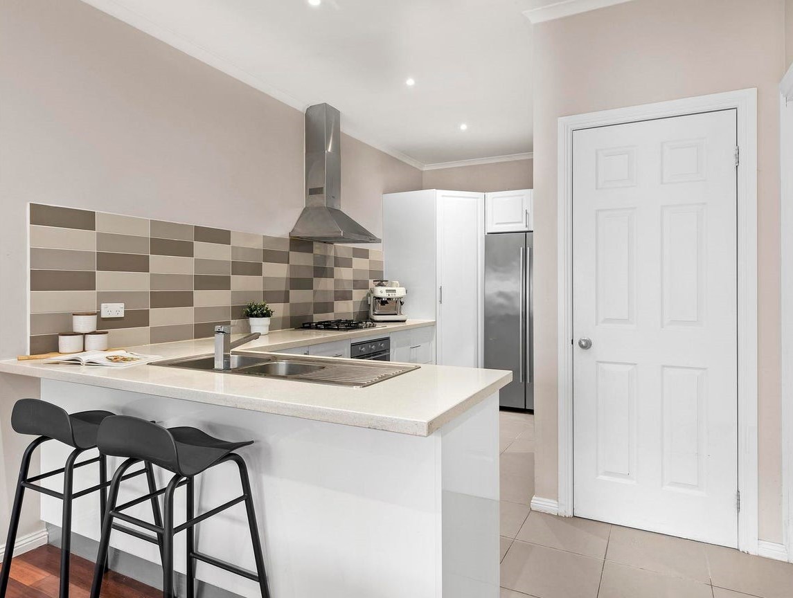 2/64 Long Valley Way, Doncaster East, VIC 3109, Doncaster East - Thumbnail 6