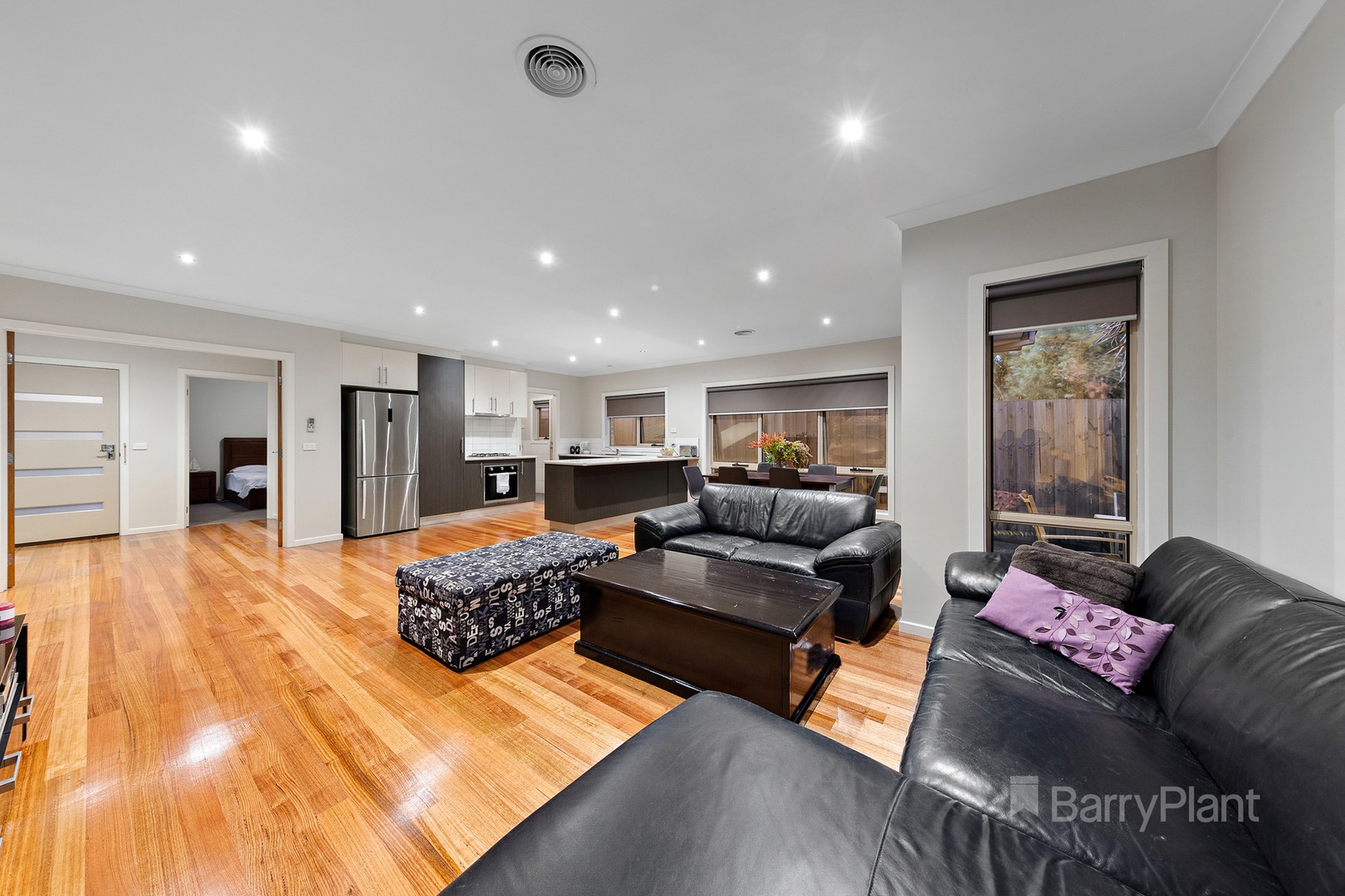 2/64 Vincent Avenue, St Albans, VIC 3021, St Albans - Thumbnail 3