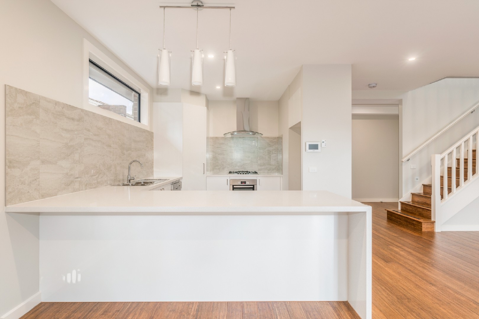 2/65 Arthur Street, Burwood, VIC 3125 - Thumbnail 2 - 19/11/2024
