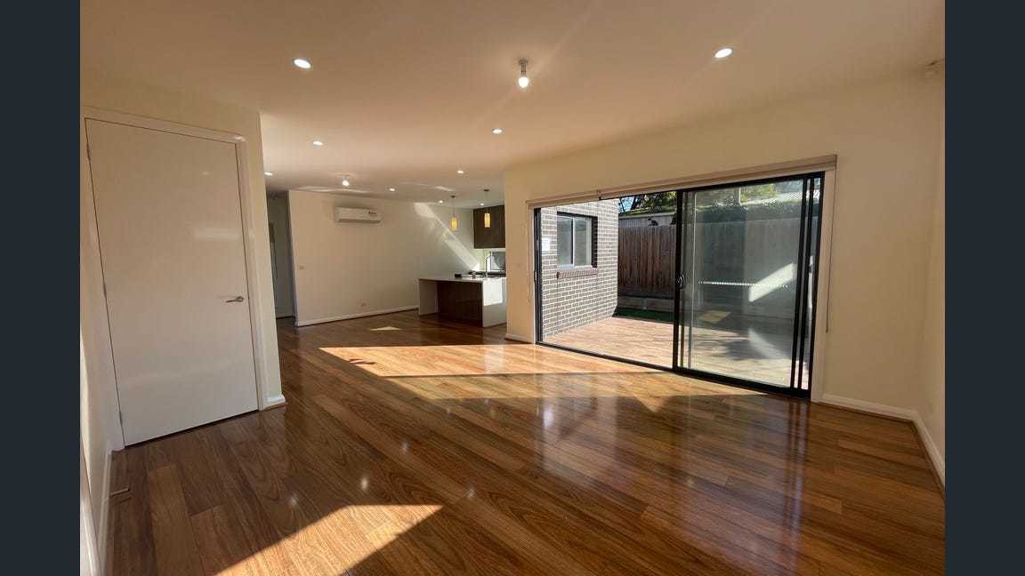 2/65 Boldrewood Parade, Reservoir, VIC 3073, Reservoir - Thumbnail 5