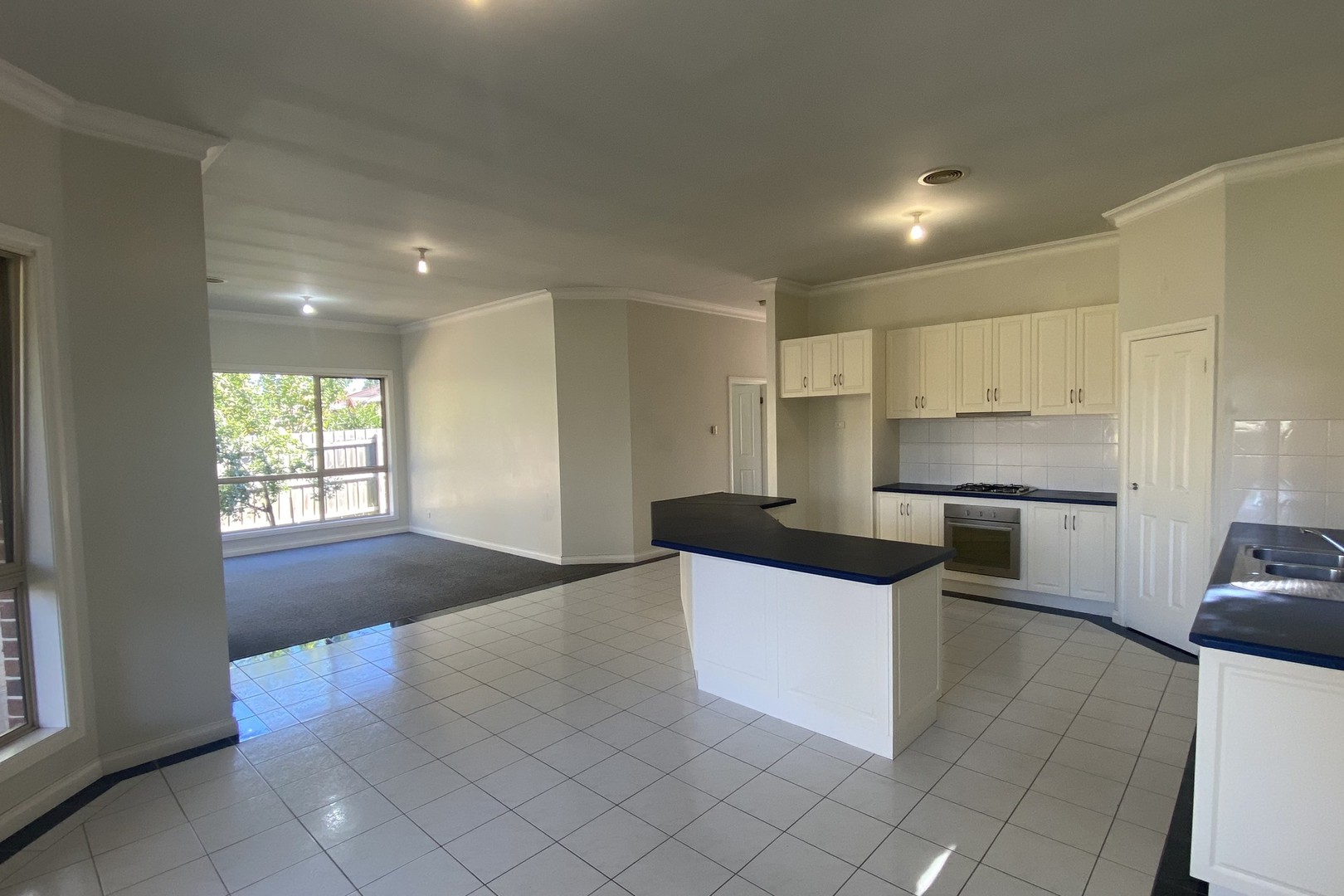 2/65 Cabernet Crescent, Bundoora, VIC 3083 - Thumbnail 1 - 30/11/2021