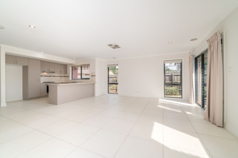 2/65 Oriel Road, Ivanhoe, VIC 3079, Ivanhoe - Thumbnail 3