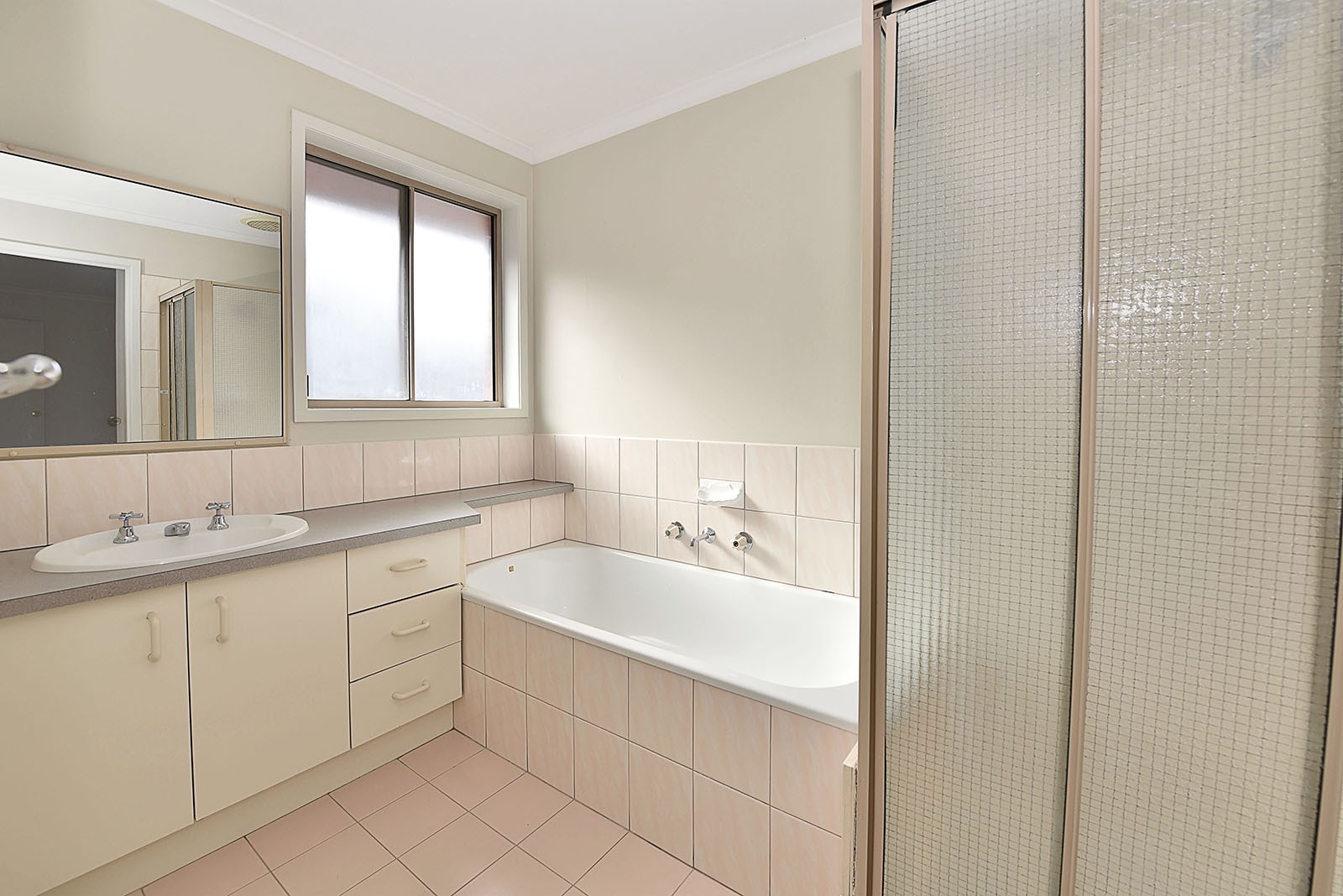 2/65 Parer Road, Airport West, VIC 3042, Airport West - Thumbnail 4