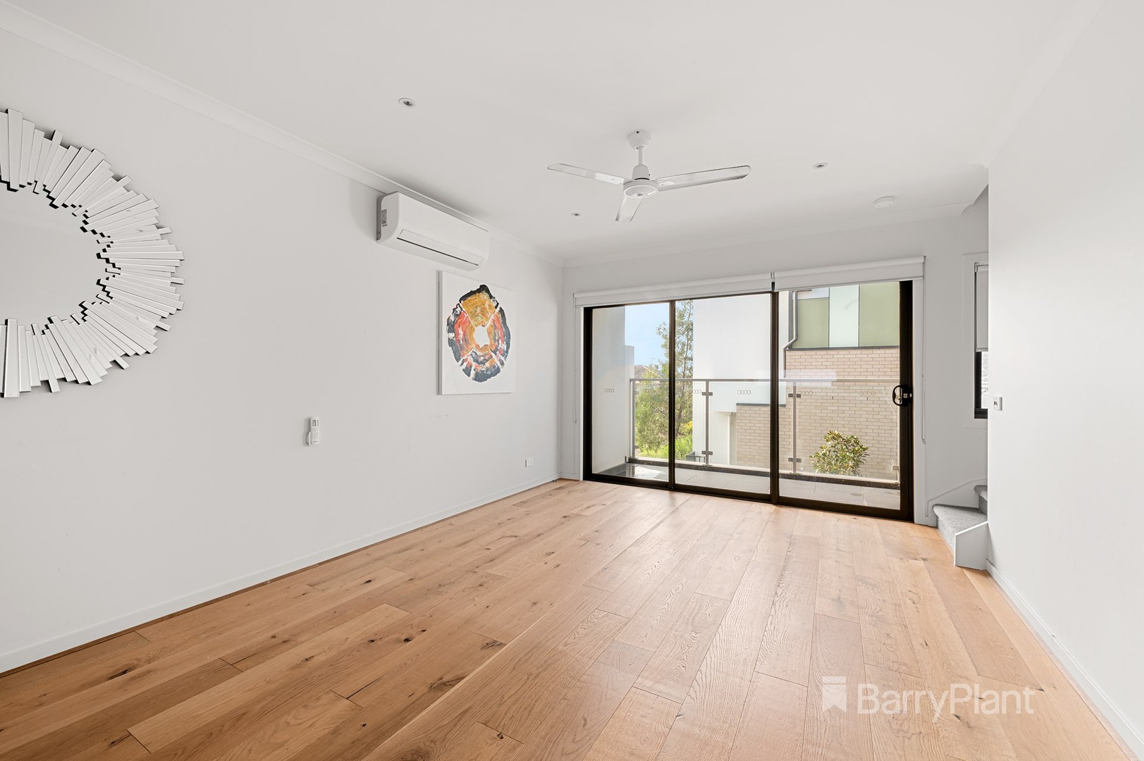 2/65 Turana Street, Doncaster, VIC 3108, Doncaster - Thumbnail 2