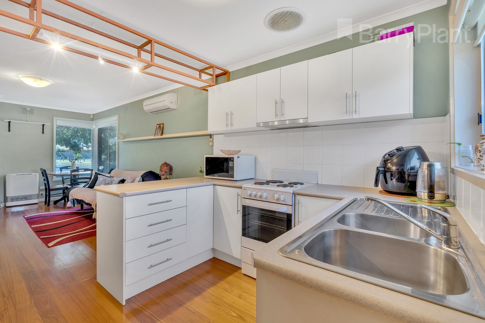 2/66 Dundee Street, Reservoir, VIC 3073, Reservoir - Thumbnail 4