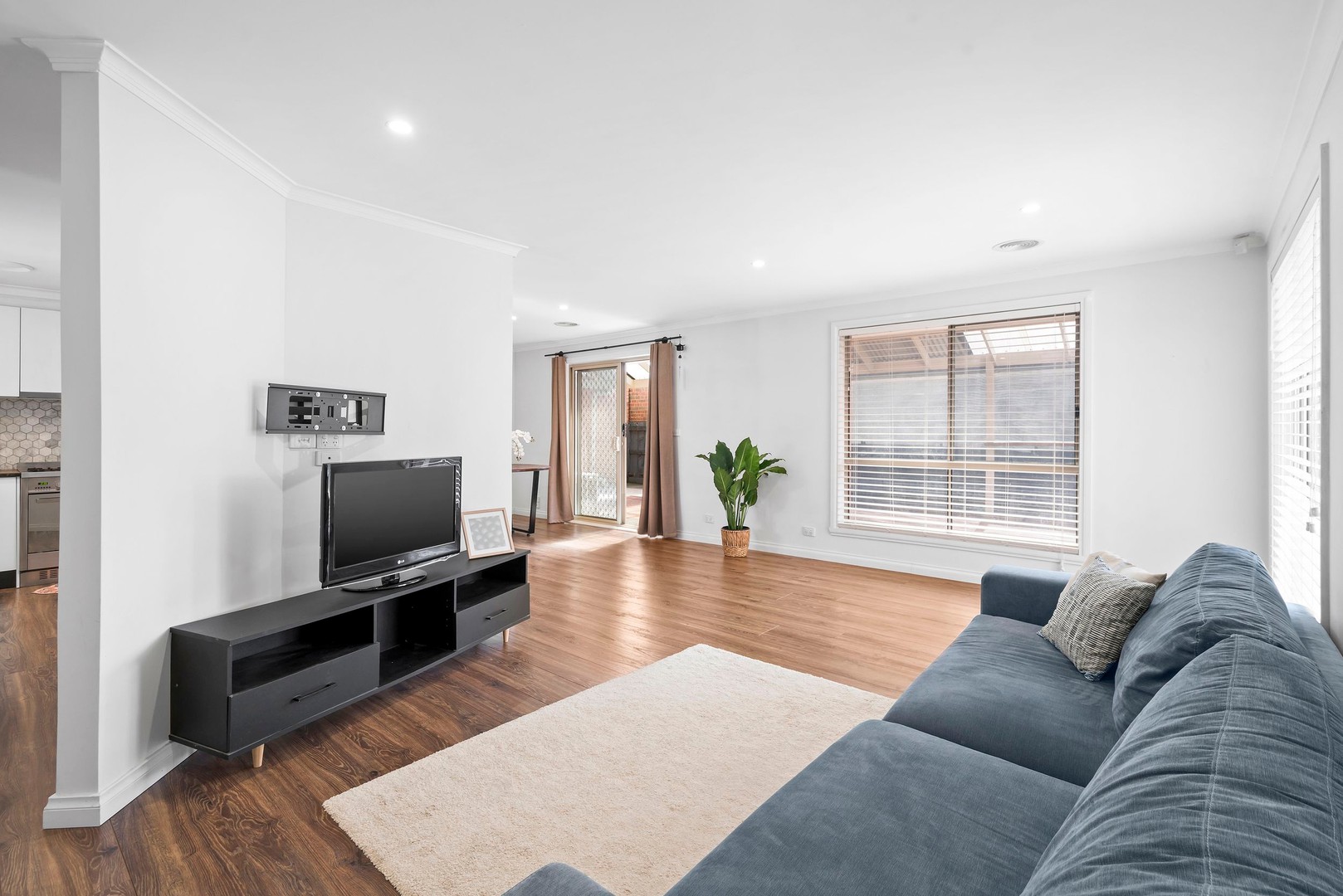 2/66 Meadowbank Drive, Sunshine North, VIC 3020, Sunshine North - Thumbnail 6