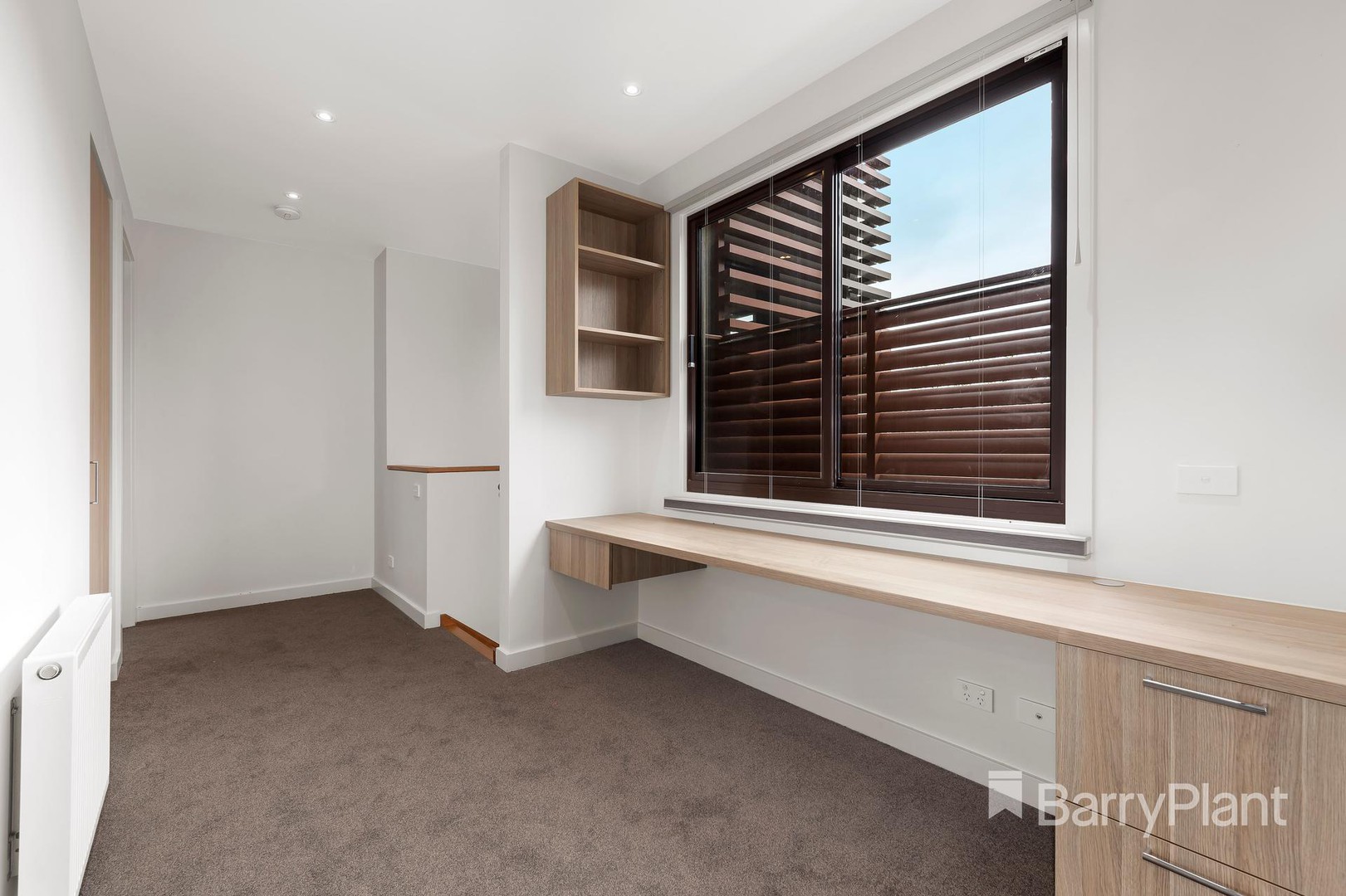 2/67 Bellevue Avenue, Doncaster East, VIC 3109 - Thumbnail 2 - 19/11/2025