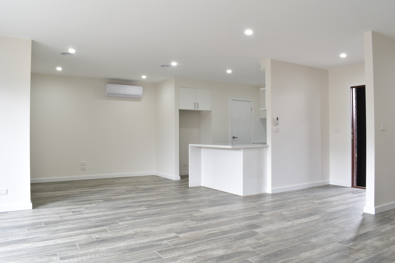 2/67 Cyprus Street, Lalor, VIC 3075, Lalor - Thumbnail 4