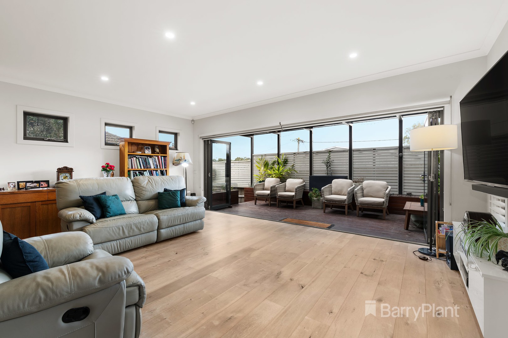 2/67 Erskine Road, Macleod, VIC 3085, Macleod - Thumbnail 4