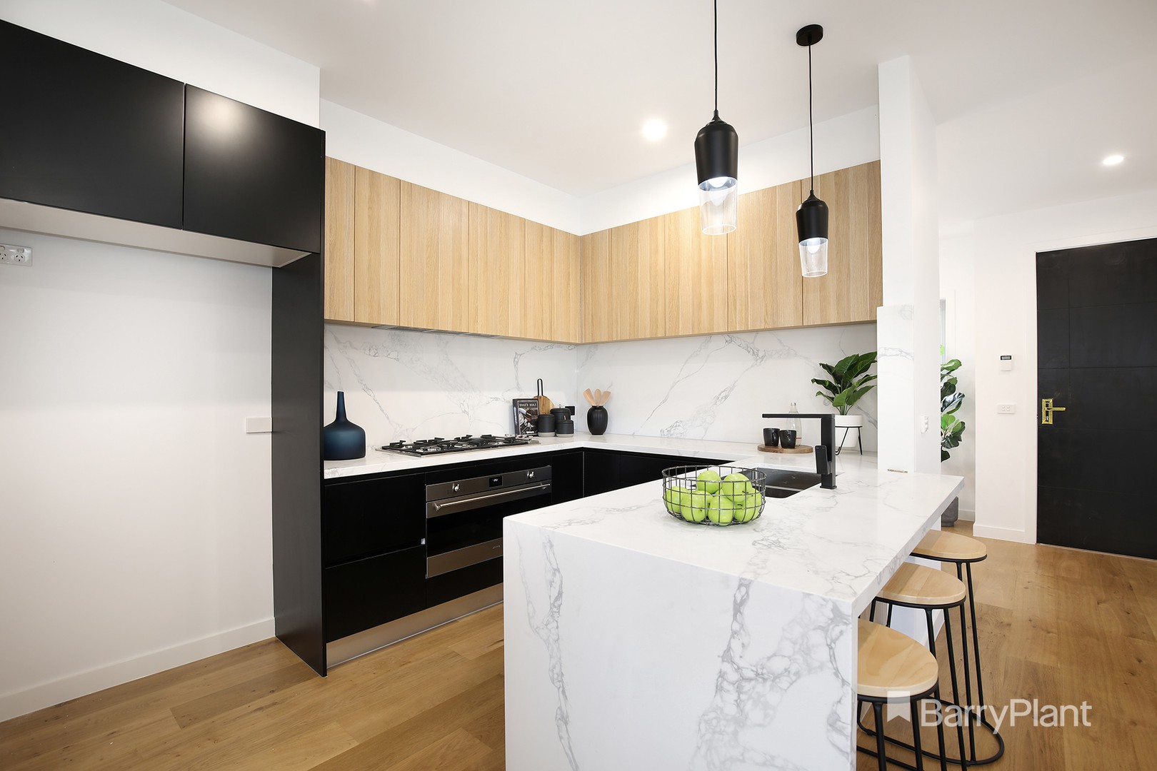 2/67 Lebanon StreetStrathmore, VIC 3041, Strathmore - Thumbnail 3