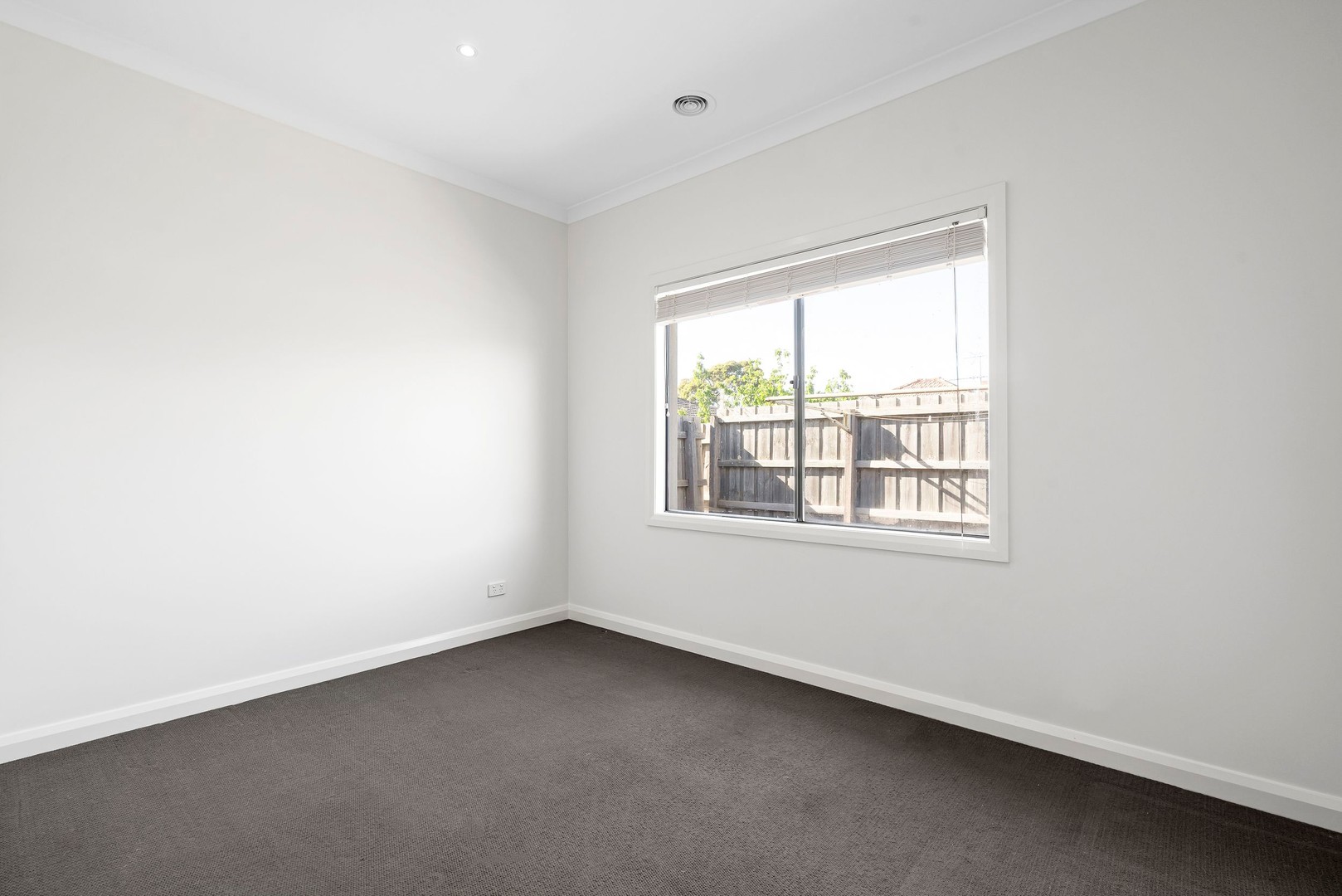 2/67 Sandford Avenue, Sunshine North, VIC 3020, Sunshine North - Thumbnail 6