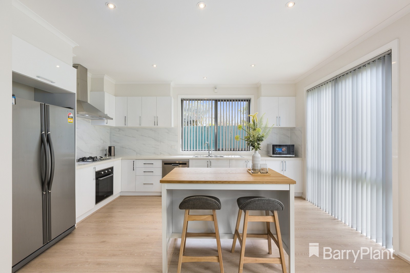3/21 Thames Street, Heidelberg Heights, Glen Waverley - Thumbnail 2