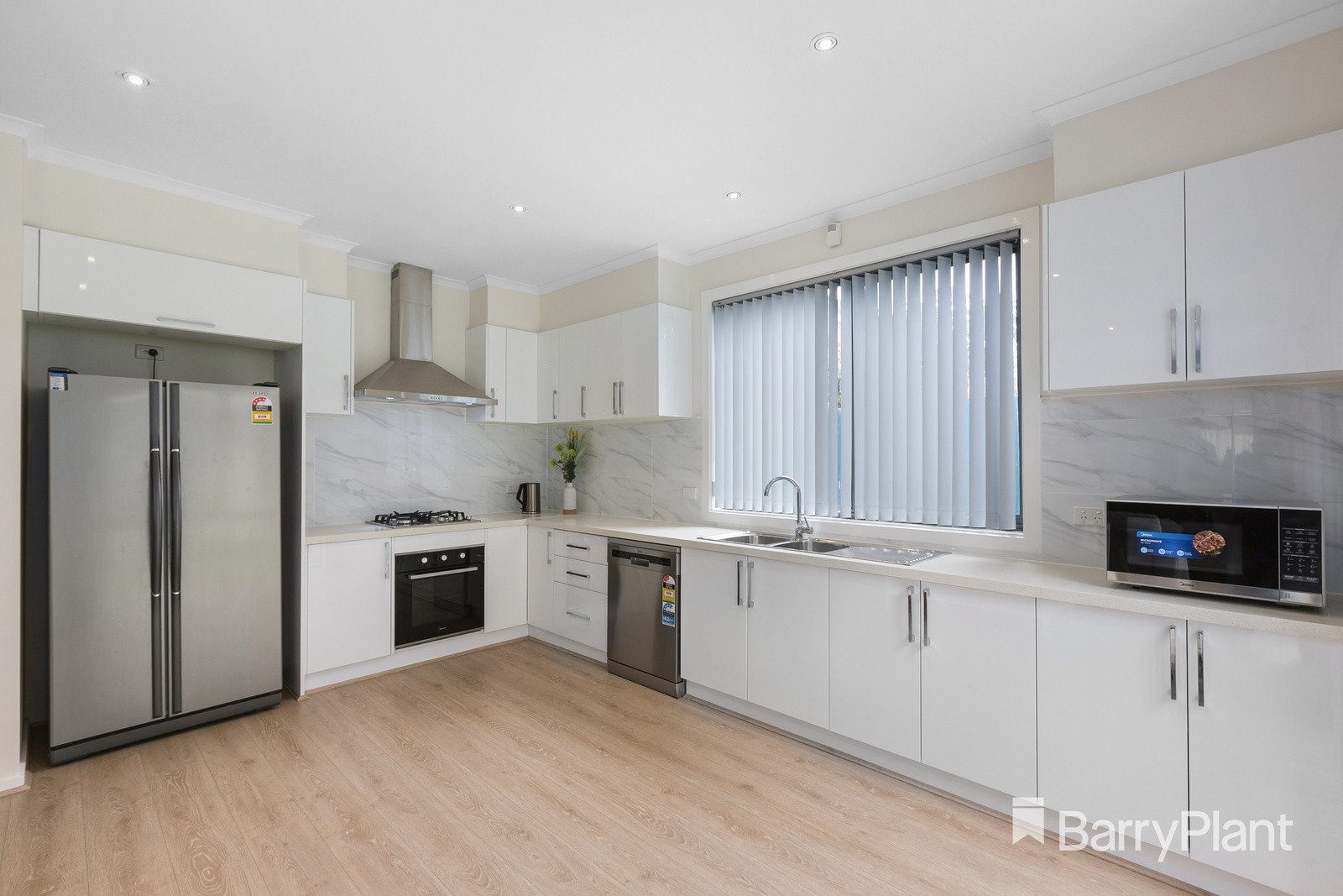 3/21 Thames Street, Heidelberg Heights, Glen Waverley - Thumbnail 3