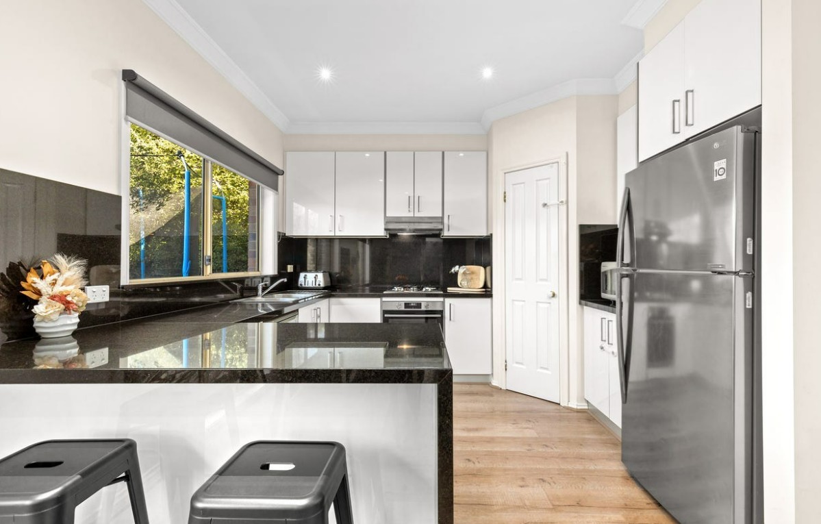 2/68 David Street North, Knoxfield, VIC 3180, Knoxfield - Thumbnail 3