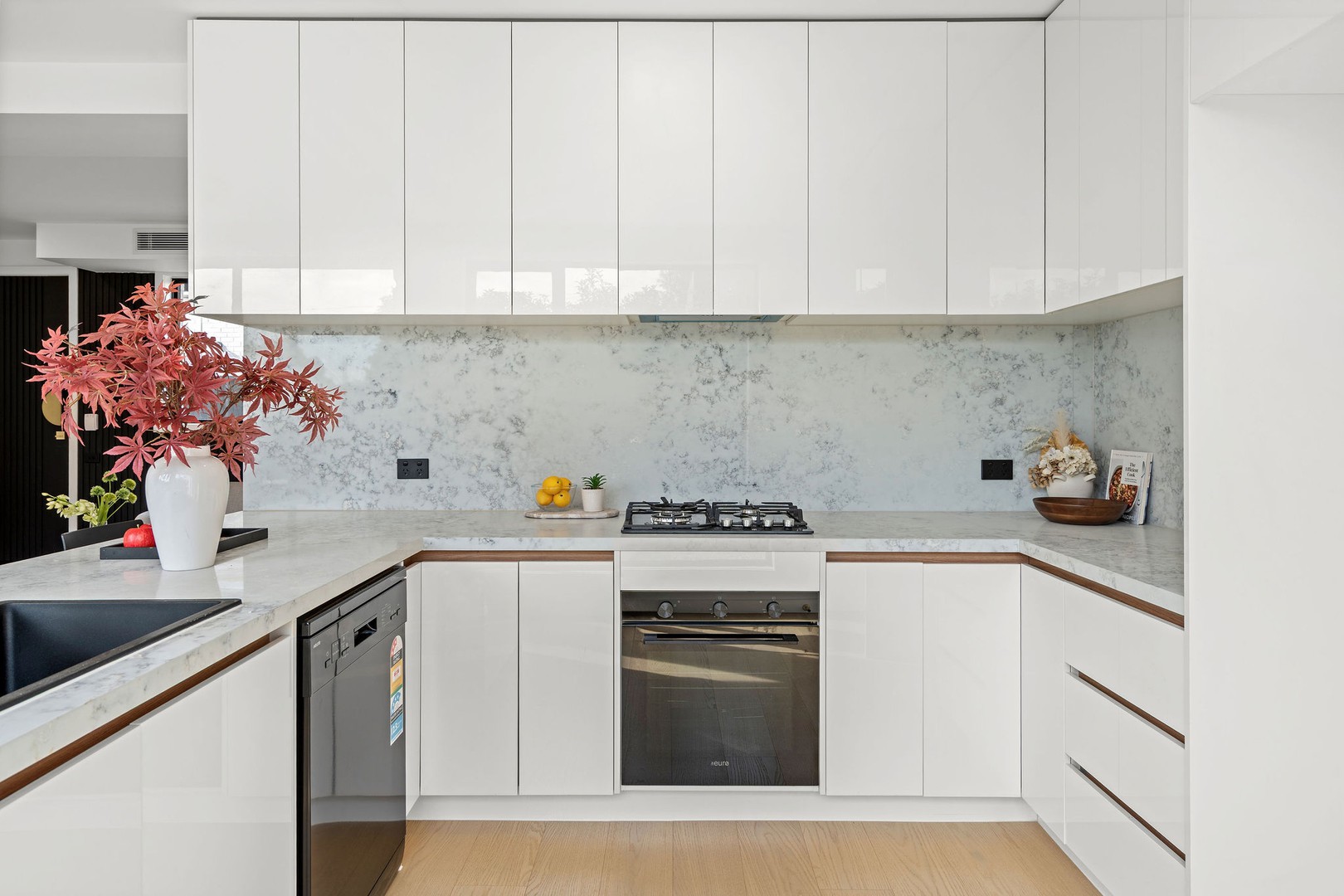 2/68 Roberts Road, Airport West, VIC 3042, Airport West - Thumbnail 5