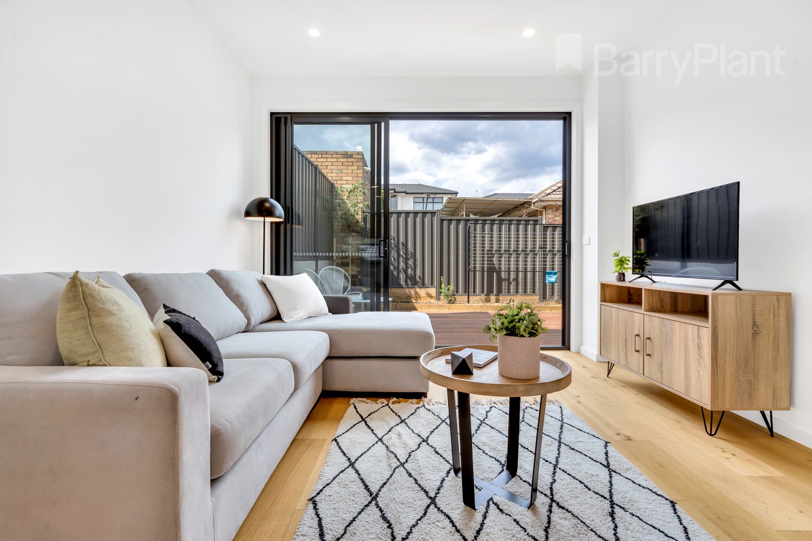 2/68 St Vigeons Road, Reservoir, VIC 3073, Reservoir - Thumbnail 7