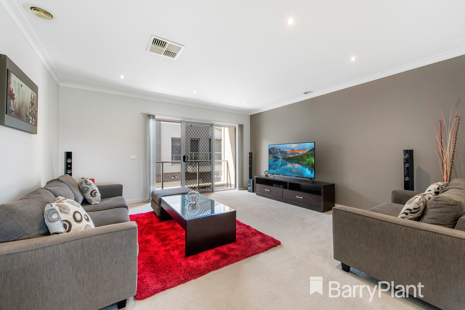 2/69-77 Lancefield Drive, Caroline Springs, VIC 3023, Caroline Springs - Thumbnail 2
