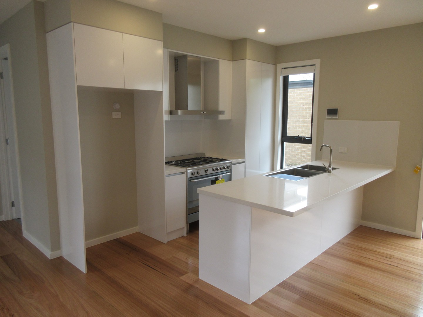 2/69 Mayne  Street, Sunshine West, VIC 3020, Sunshine West - Thumbnail 2