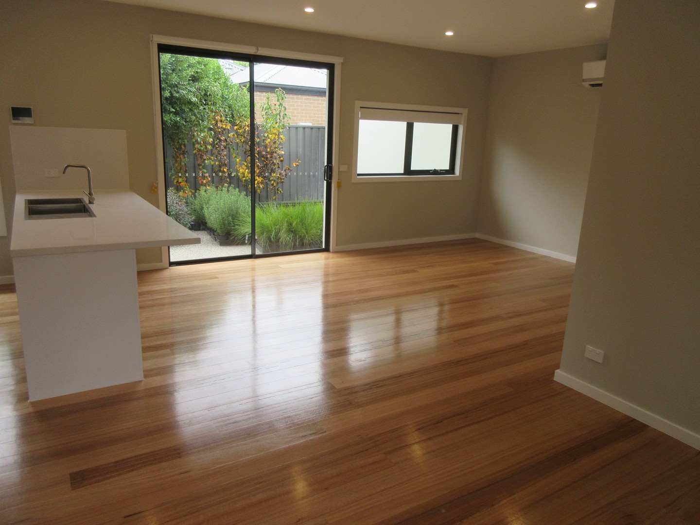 2/69 Mayne  Street, Sunshine West, VIC 3020, Sunshine West - Thumbnail 4