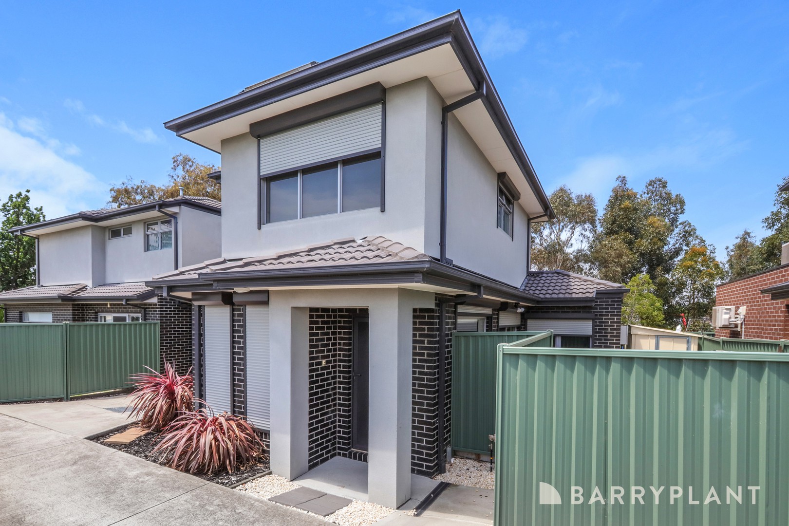 2/69 Vincent Avenue, St Albans, VIC 3021, St Albans - Thumbnail 2