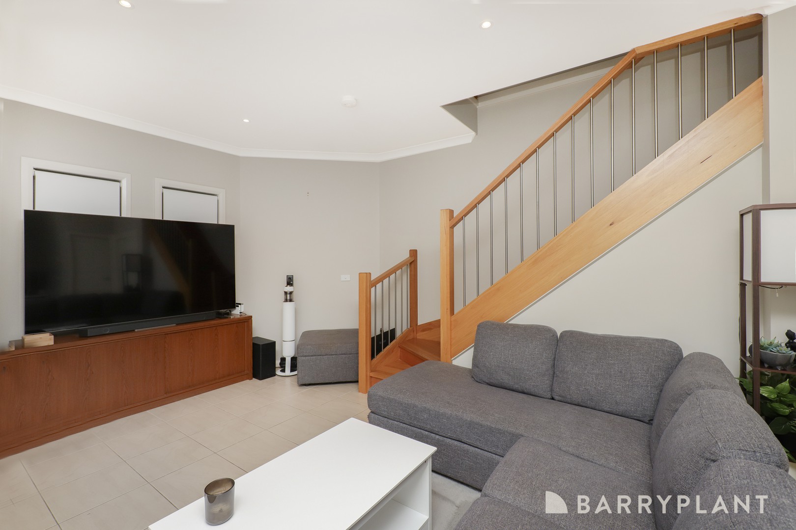 2/69 Vincent Avenue, St Albans, VIC 3021, St Albans - Thumbnail 3