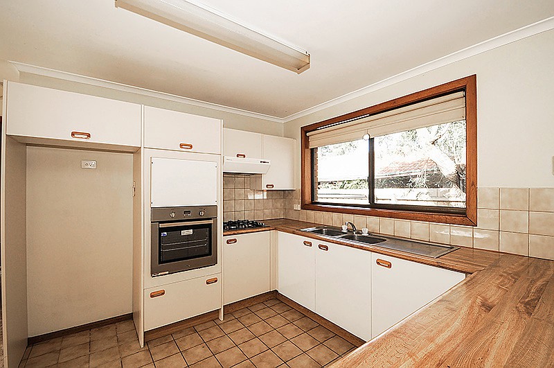 2/7-9 Webb Street, Seaford, VIC 3198, Seaford - Thumbnail 2