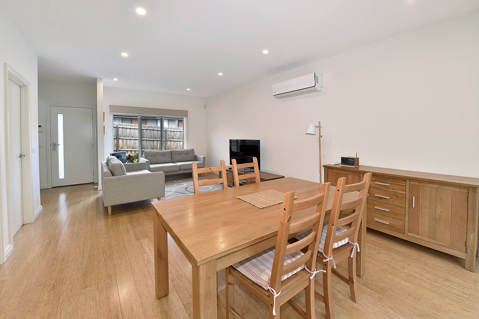 2/7 Avion  Place, Westmeadows, VIC 3049, Westmeadows - Thumbnail 2