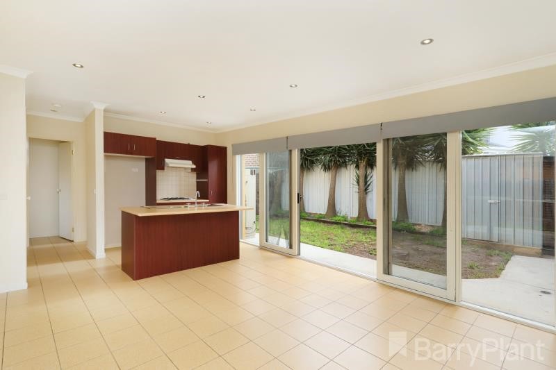 2/7 Birch  Avenue, Tullamarine, VIC 3043, Tullamarine - Thumbnail 3