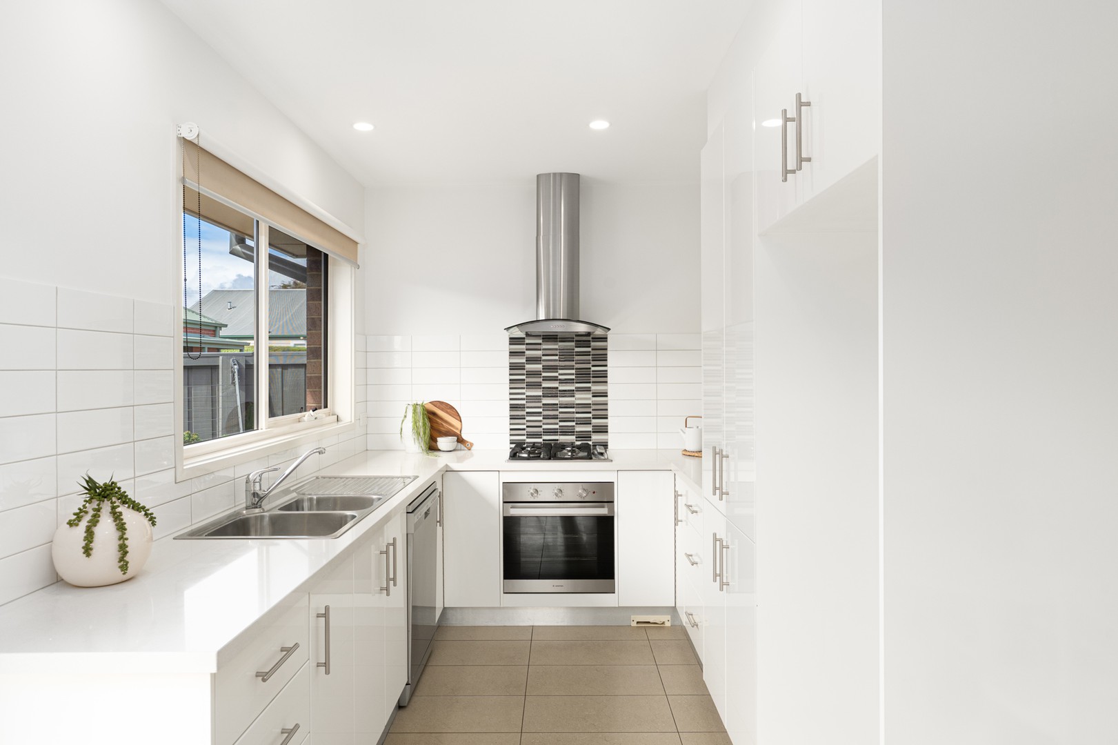 2/7 Calder Street, Manifold Heights, VIC 3218, Manifold Heights - Thumbnail 6