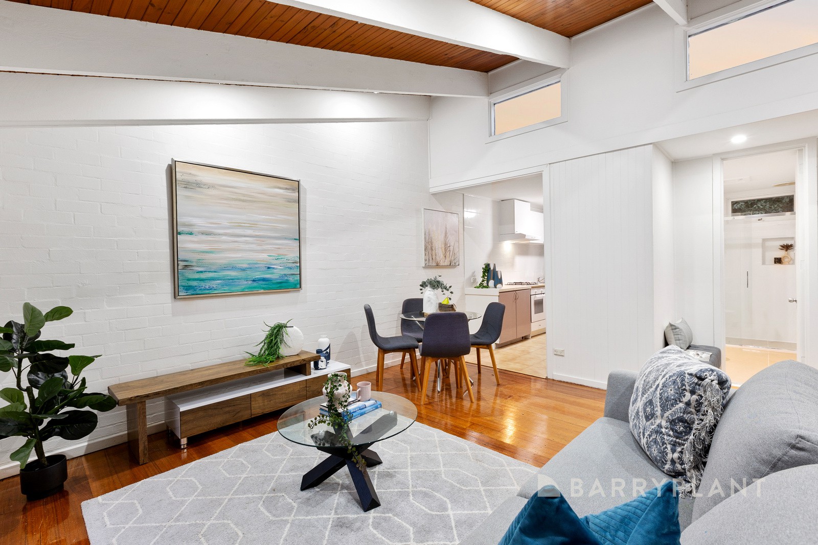 2/7 Carramar Avenue, Glen Waverley, VIC 3150 - Thumbnail 2 - 07/06/2024