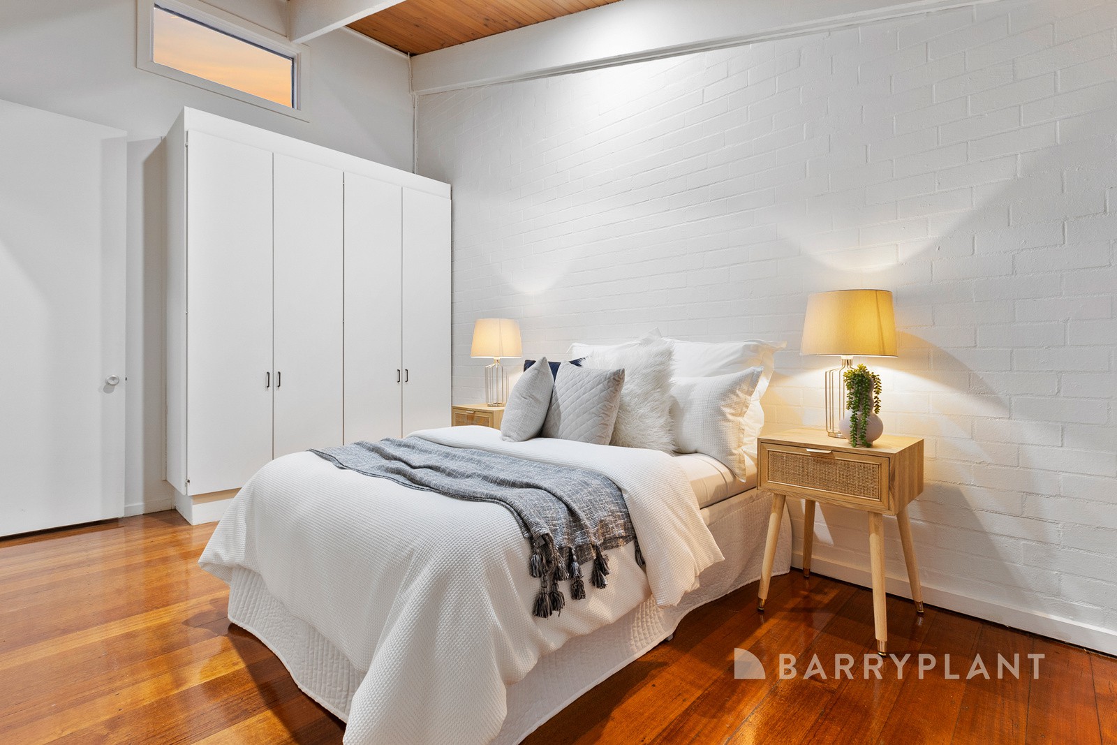 2/7 Carramar Avenue, Glen Waverley, VIC 3150, Glen Waverley - Thumbnail 5