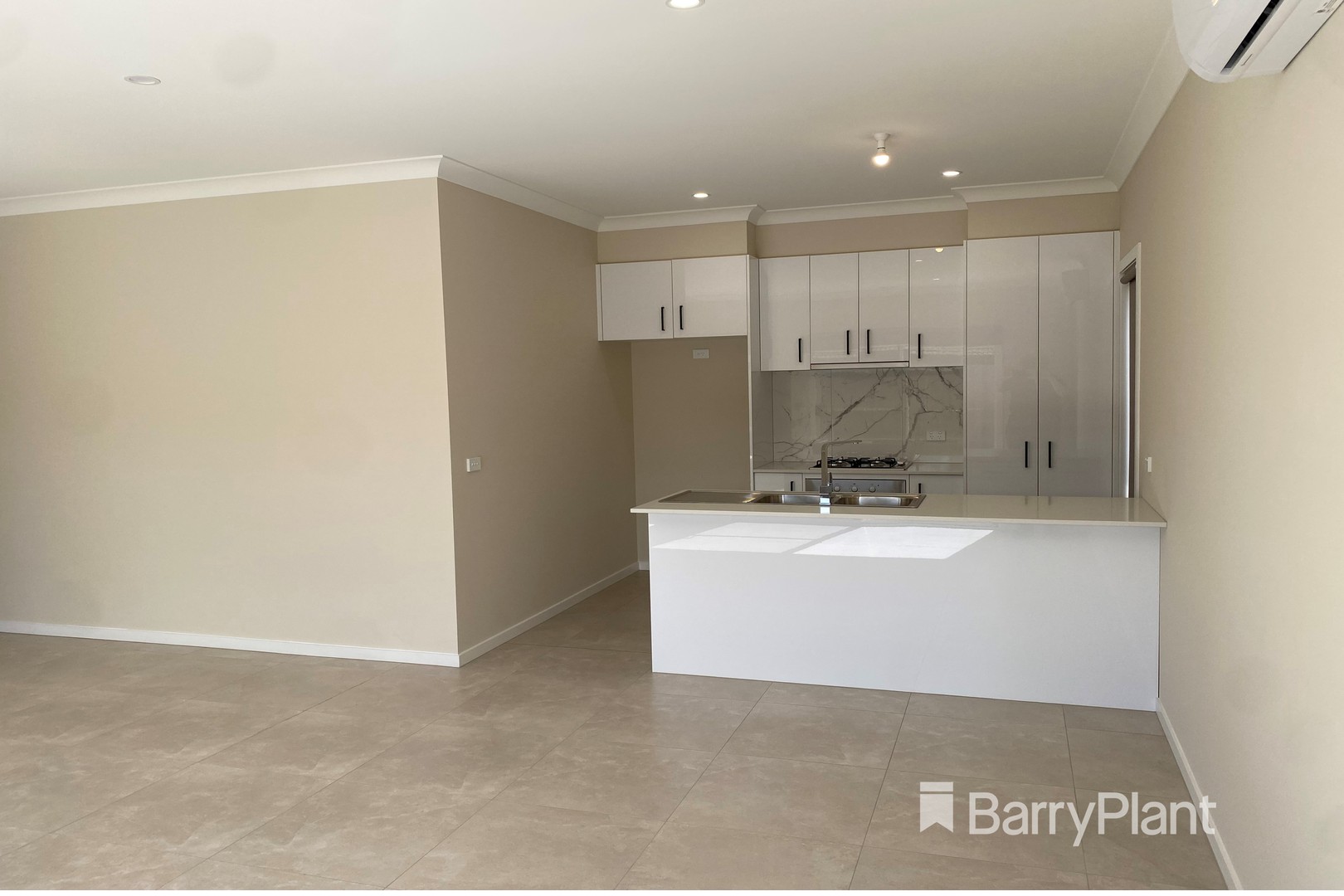 2/7 Cation Avenue, Hoppers Crossing, VIC 3029, Hoppers Crossing - Thumbnail 4