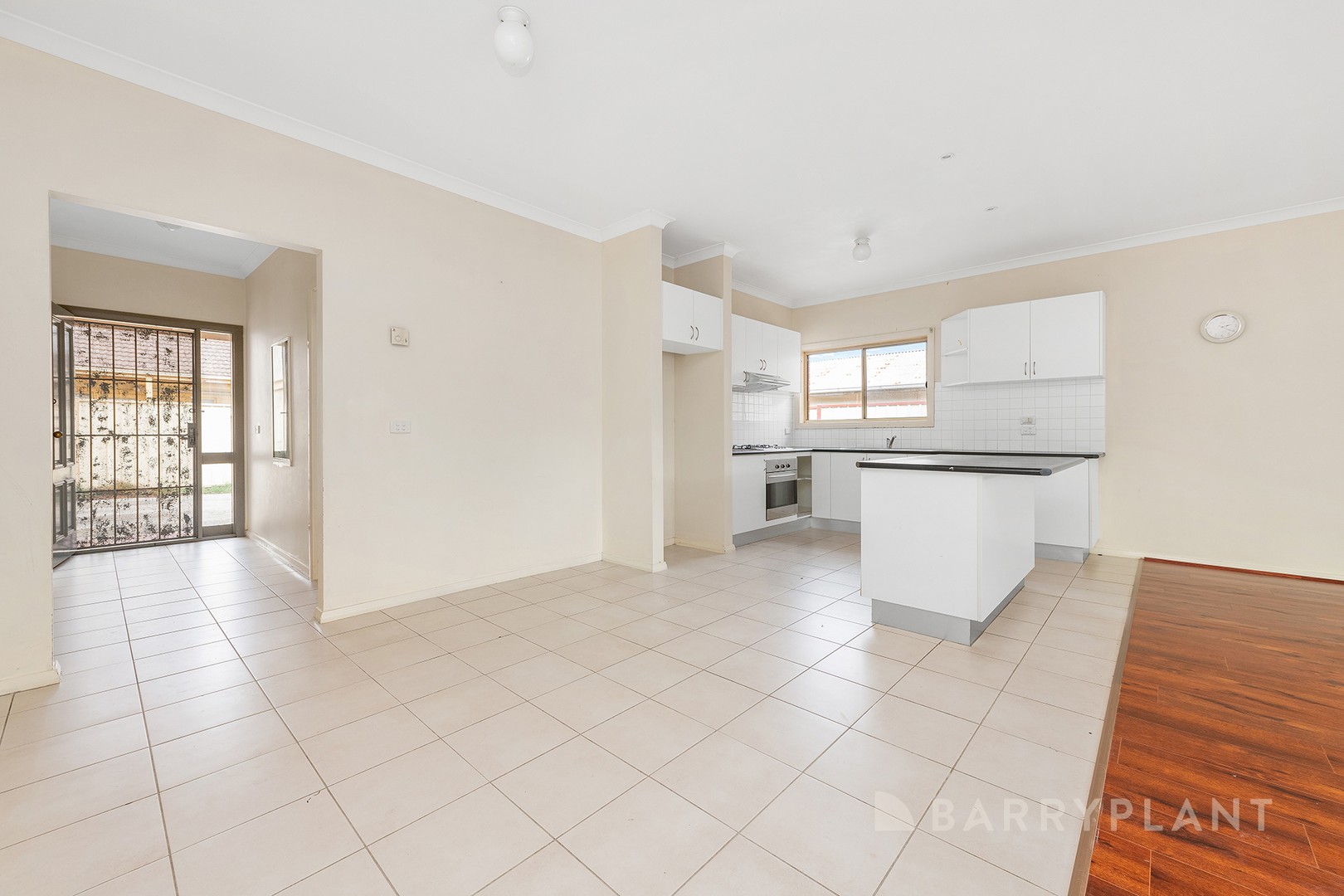 2/7 Estelle Street, Sunshine West, VIC 3020, Sunshine West - Thumbnail 2
