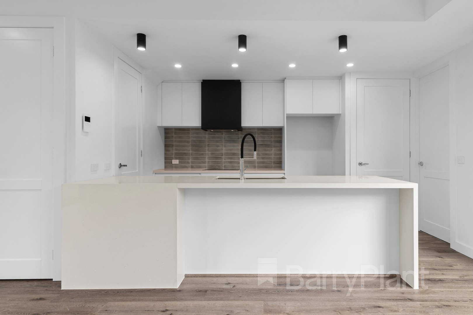 2/7 Farleigh Avenue, Burwood, VIC 3125, Burwood - Thumbnail 6