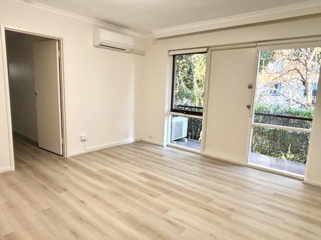 2/7 Glenmore Street, Box Hill, VIC 3128, Box Hill - Thumbnail 4