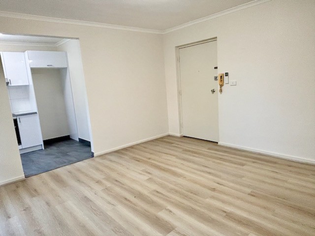 2/7 Glenmore Street, Box Hill, VIC 3128, Box Hill - Thumbnail 5