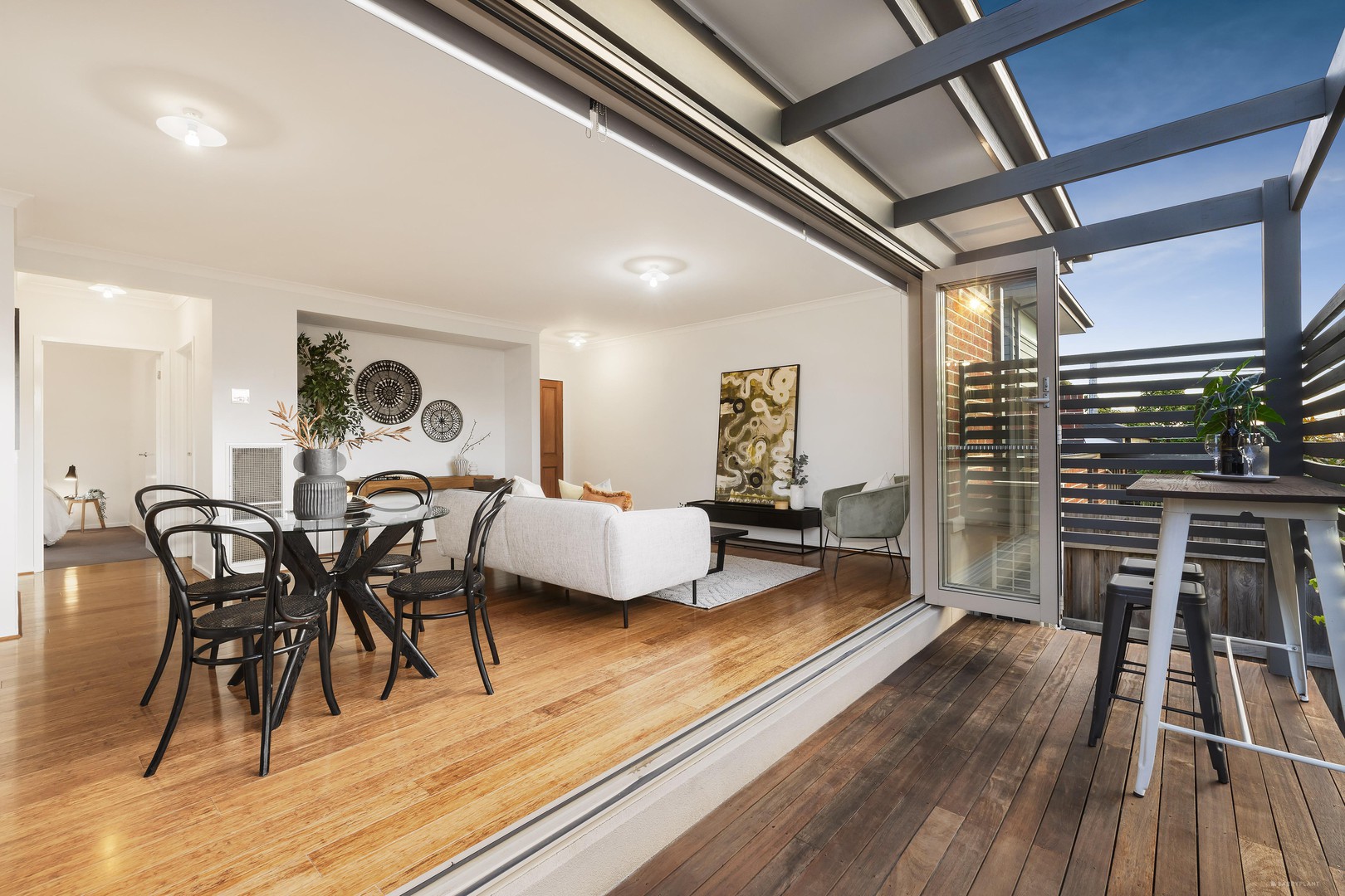 2/7 Graeme Avenue, Montmorency, VIC 3094, Montmorency - Thumbnail 4