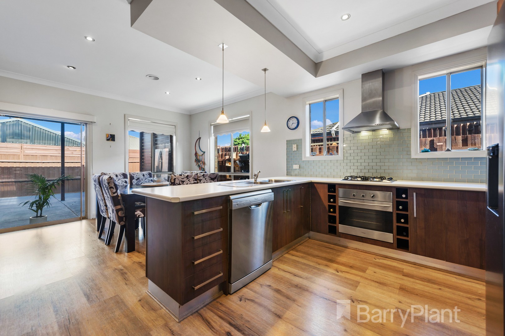 2/7 Harrington Drive, Melton West, VIC 3337, Melton West - Thumbnail 4