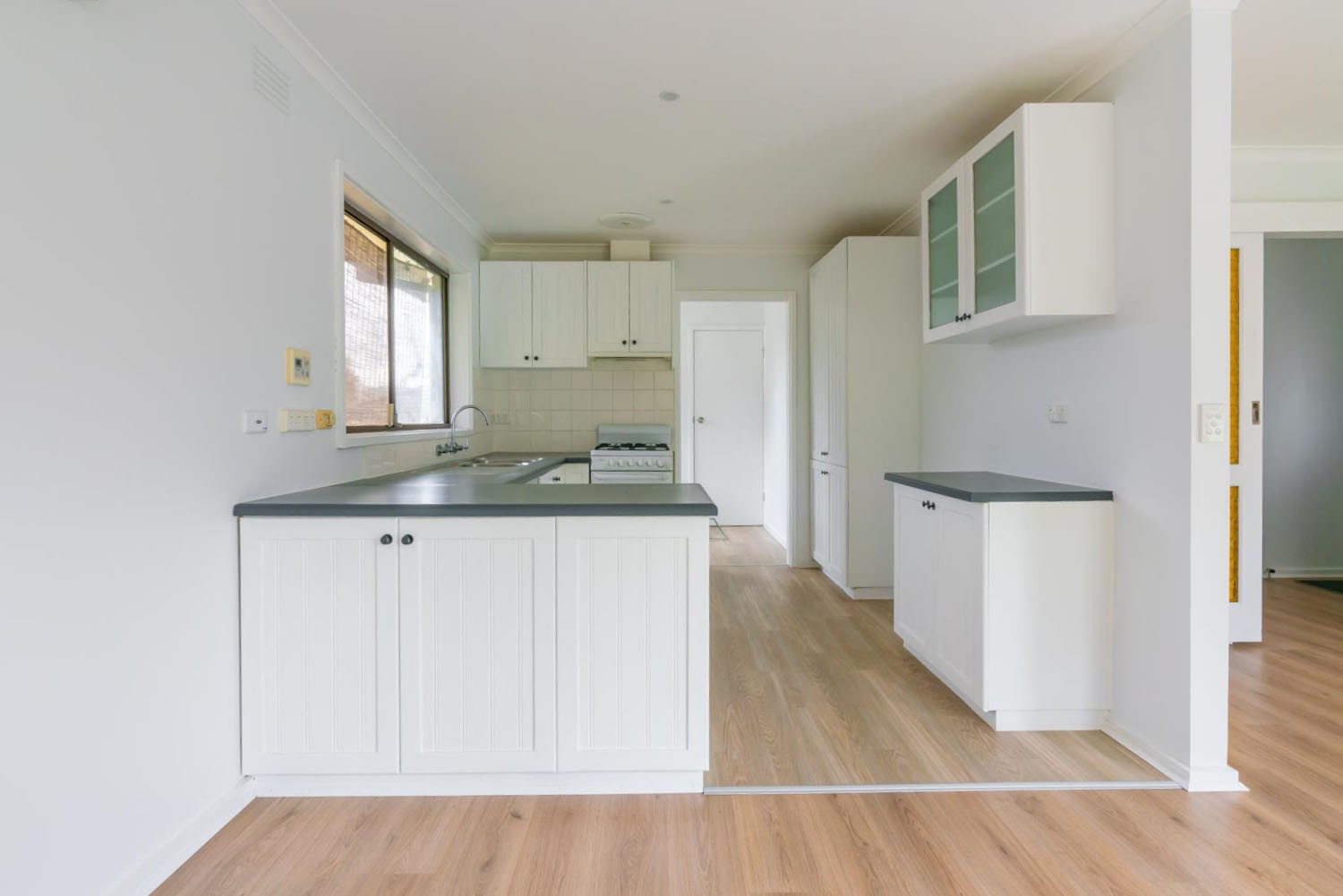 2/7 Harris Grove, Bayswater, VIC 3153, Bayswater - Thumbnail 4