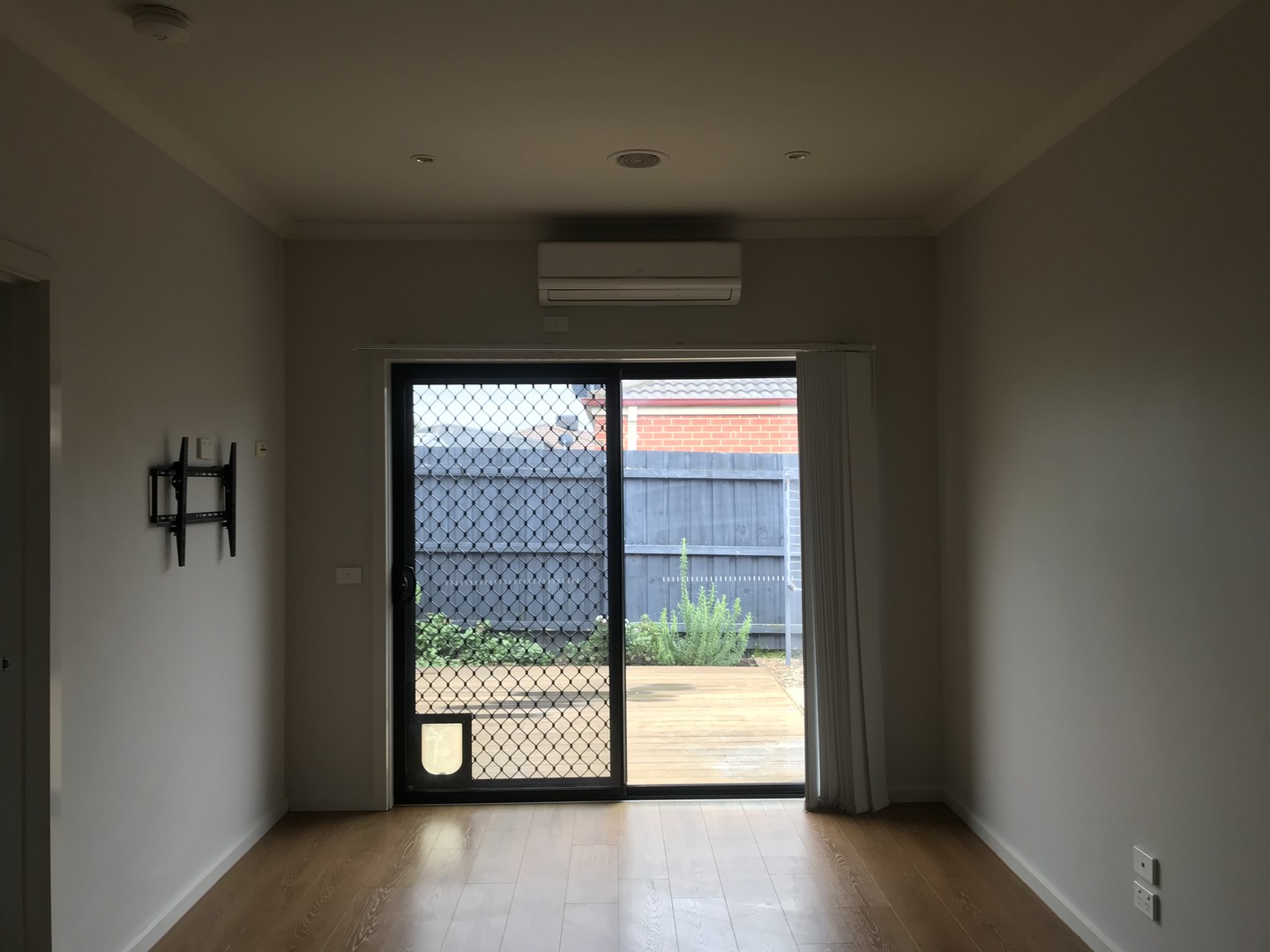 2/7 Juliana Avenue, Wyndham Vale, VIC 3024, Wyndham Vale - Thumbnail 2