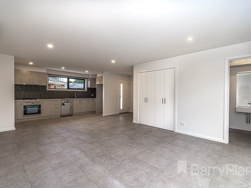 2/7 Knox Street, Noble Park, VIC 3174, Noble Park - Thumbnail 2