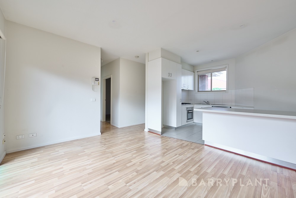 2/7 Nithsdale Road, Noble Park, VIC 3174 - Thumbnail 1 - 05/05/2025