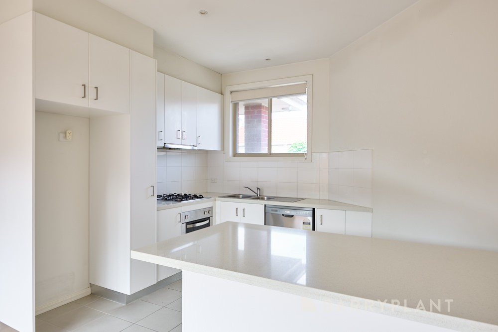 2/7 Nithsdale Road, Noble Park, VIC 3174 - Thumbnail 2 - 05/05/2025