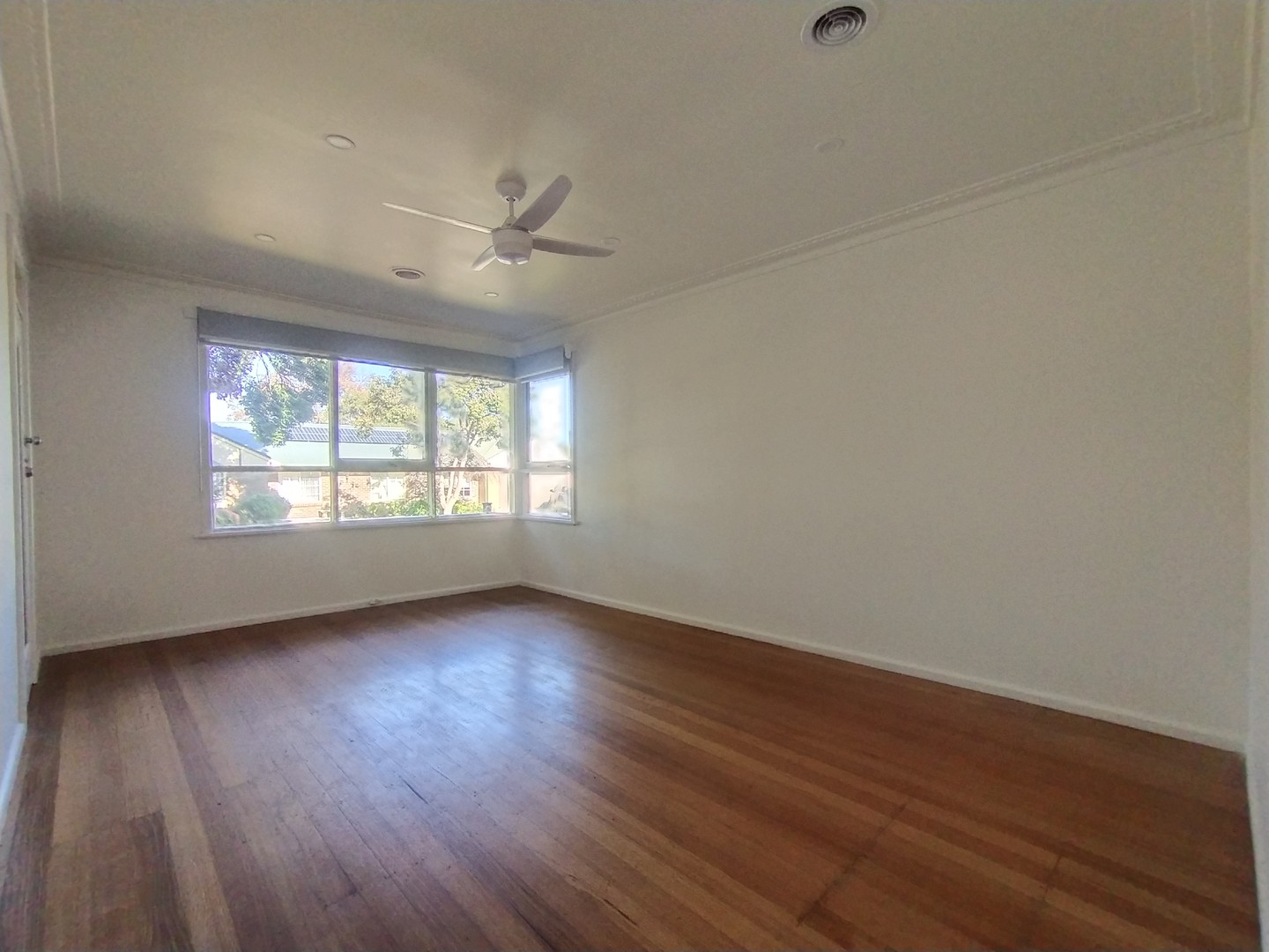 2/7 Vale Street, Heathmont, VIC 3135 - Thumbnail 1 - 05/12/2023