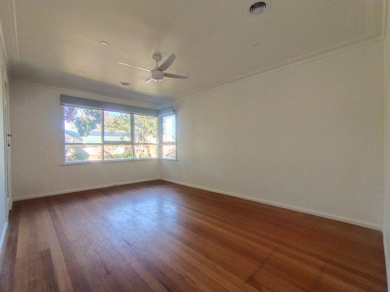 2/7 Vale Street, Heathmont, VIC 3135 - Thumbnail 1 - 02/04/2025