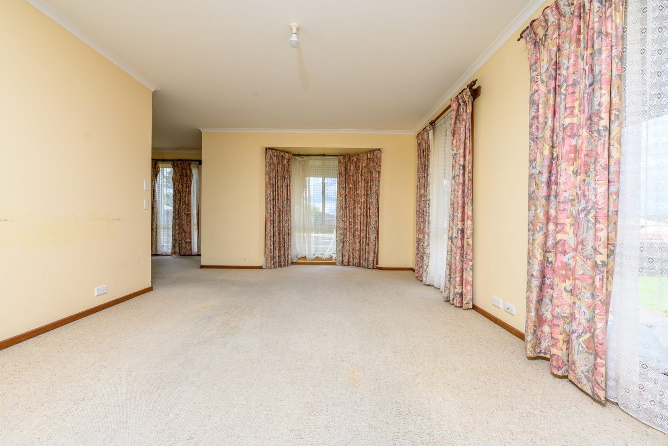 2/7 Whitehorse Rd, Mount Clear, VIC 3350, Mount Clear - Thumbnail 2